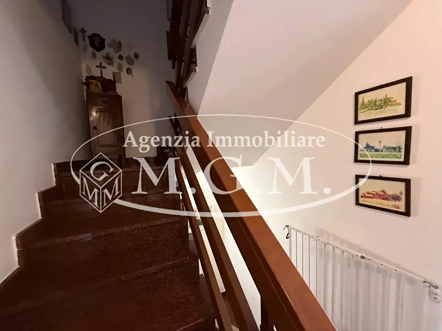 Immagine 29 di Villetta a schiera in vendita  a Calcinaia