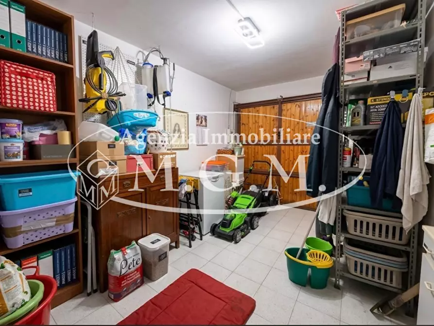 Immagine 43 di Villetta a schiera in vendita  a Calcinaia