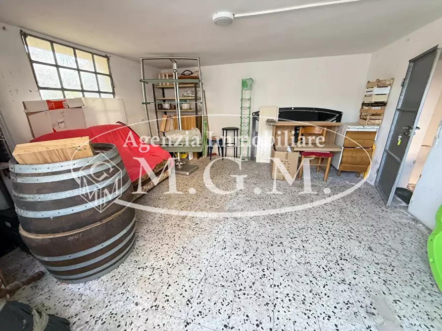 Immagine 12 di Appartamento in vendita  a Pontedera