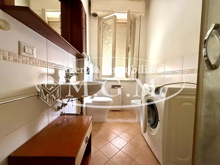 Immagine 5 di Appartamento in vendita  a Pontedera