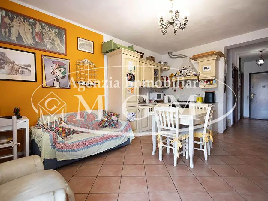 Immagine 2 di Appartamento in vendita  a Santa Maria A Monte