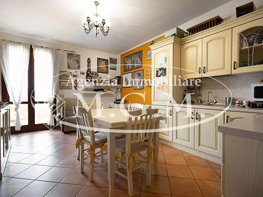 Immagine 1 di Appartamento in vendita  a Santa Maria A Monte