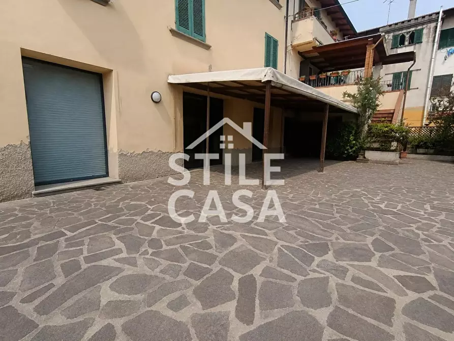 Immagine 35 di Casa semindipendente in vendita  a Castelfranco Di Sotto