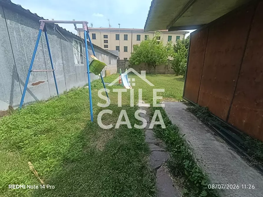 Immagine 11 di Garage in vendita  a Castelfranco Di Sotto