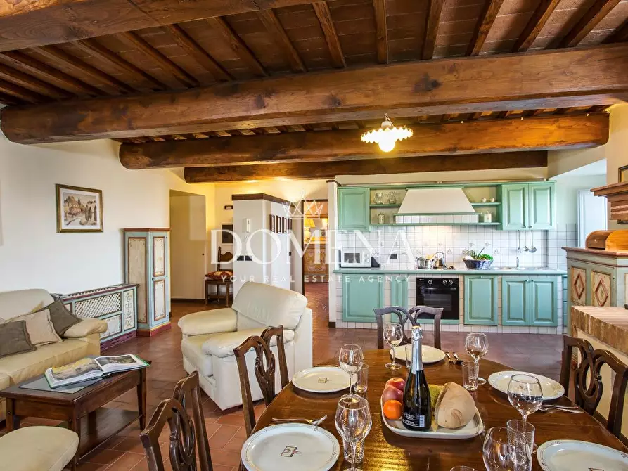 Immagine 4 di Appartamento in vendita  a San Gimignano