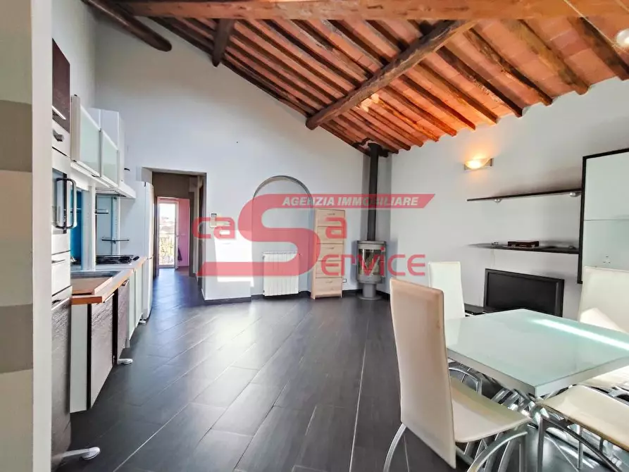 Immagine 1 di Appartamento in vendita  a Uzzano