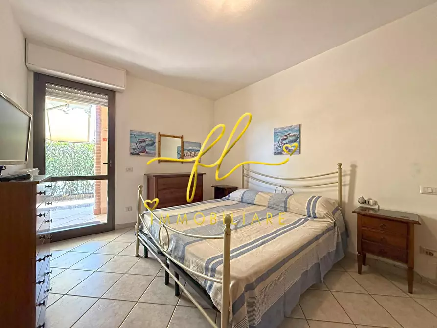 Immagine 7 di Appartamento in vendita  a Cecina
