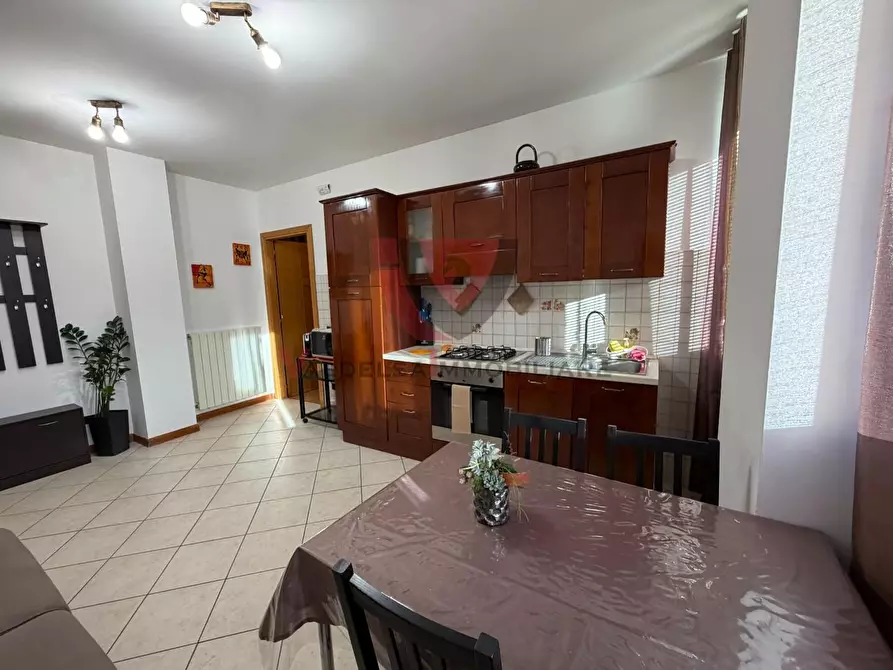Immagine 10 di Appartamento in vendita  a Colle Di Val D'elsa