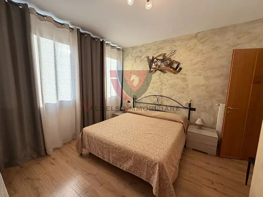 Immagine 13 di Appartamento in vendita  a Colle Di Val D'elsa