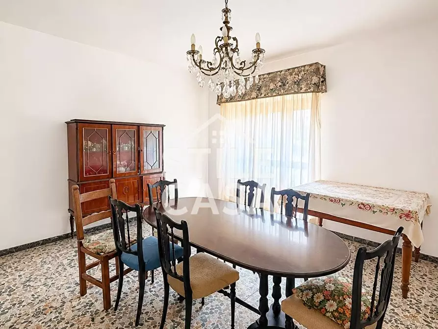 Immagine 13 di Casa colonica in vendita  a Pescia