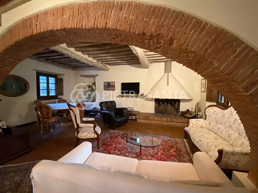 Immagine 13 di Rustico / casale in vendita  a Pietrasanta