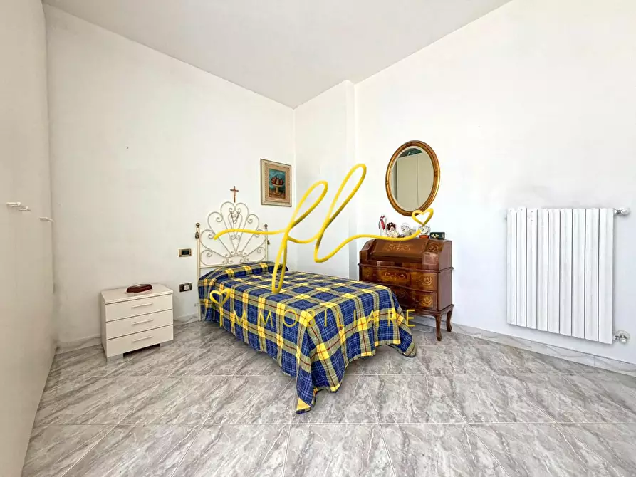 Immagine 23 di Appartamento in vendita  a Rosignano Marittimo