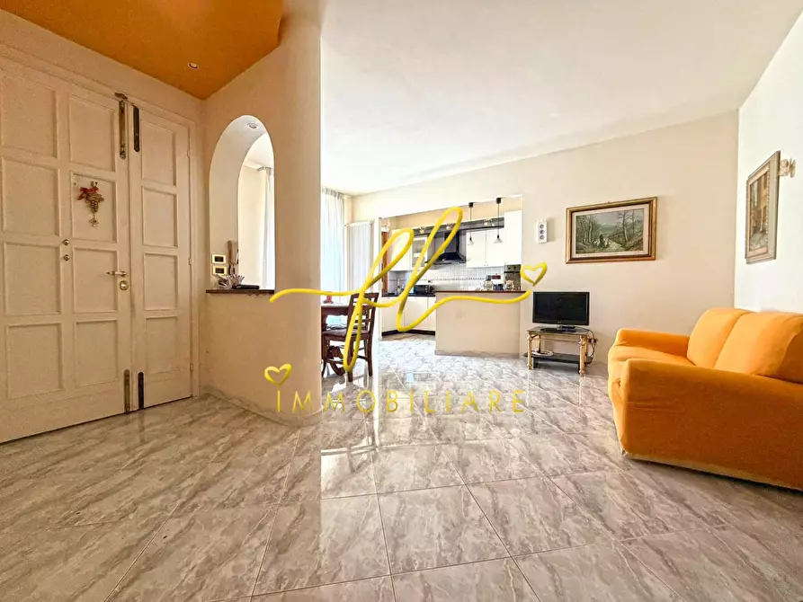 Immagine 1 di Appartamento in vendita  a Rosignano Marittimo