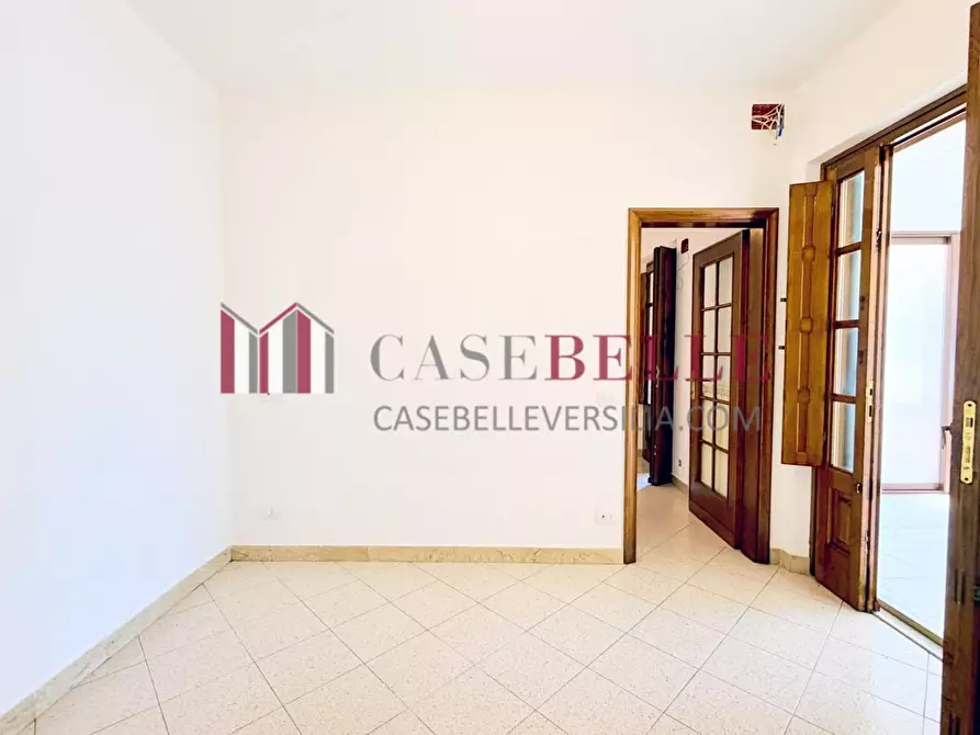 Immagine 9 di Appartamento in affitto  a Pietrasanta