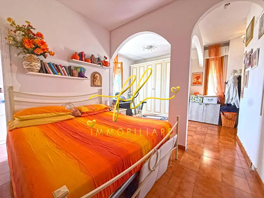 Immagine 16 di Appartamento in vendita  a Cecina