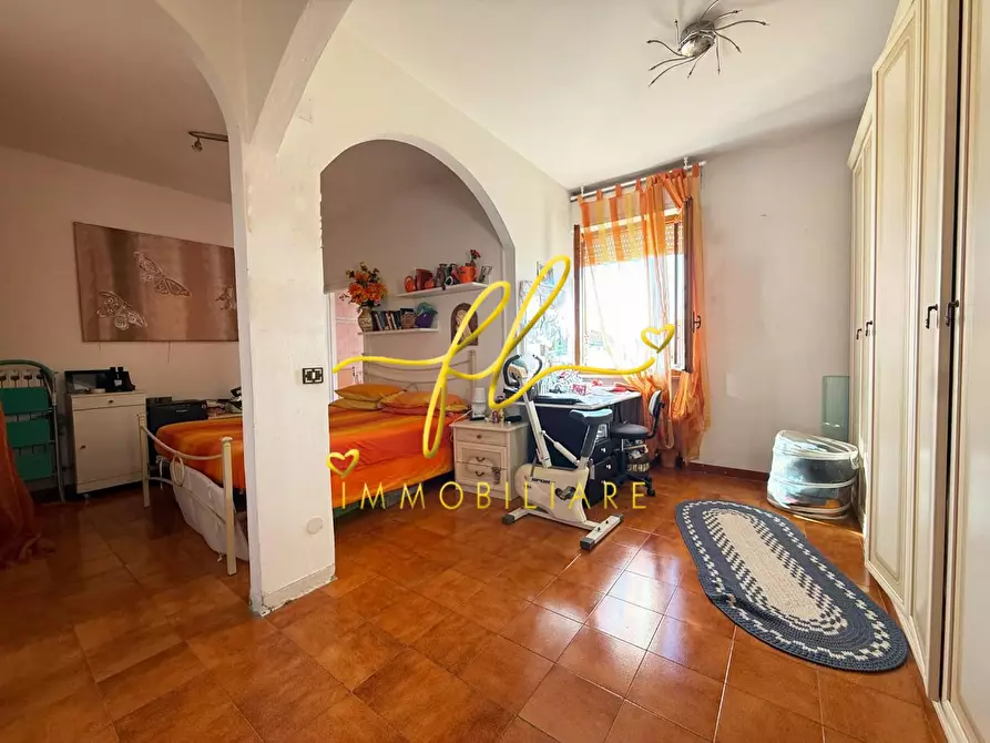 Immagine 19 di Appartamento in vendita  a Cecina