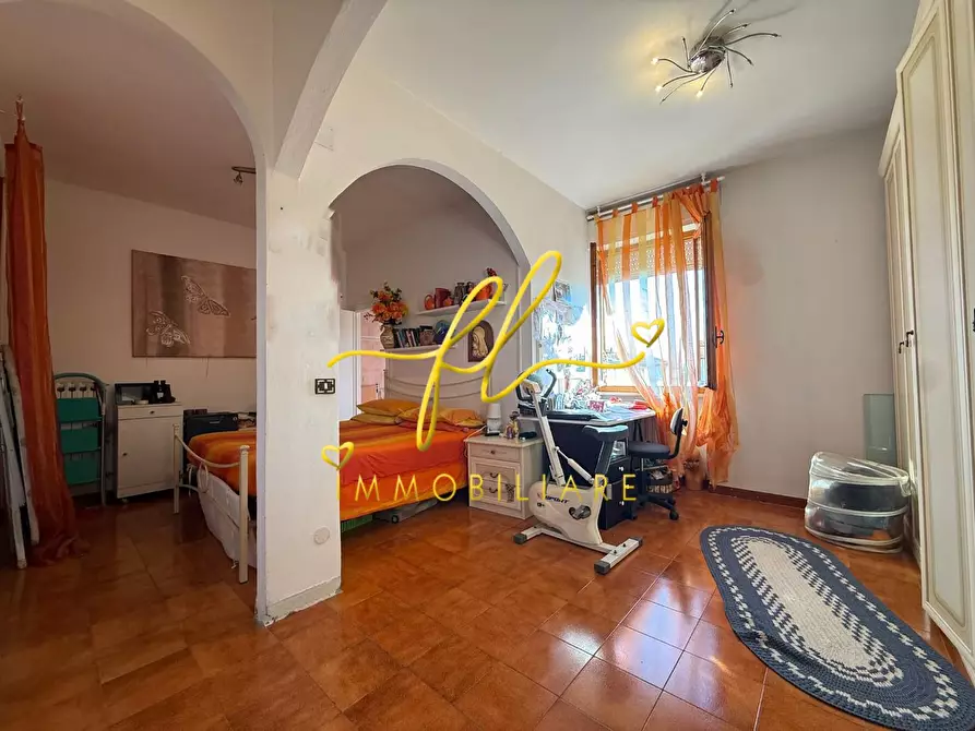 Immagine 18 di Appartamento in vendita  a Cecina