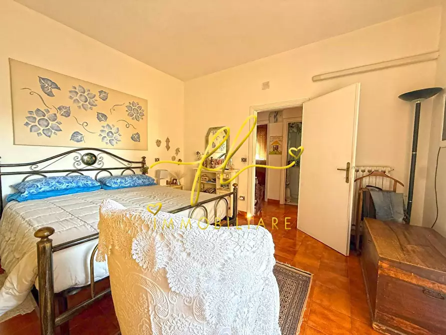 Immagine 25 di Appartamento in vendita  a Cecina