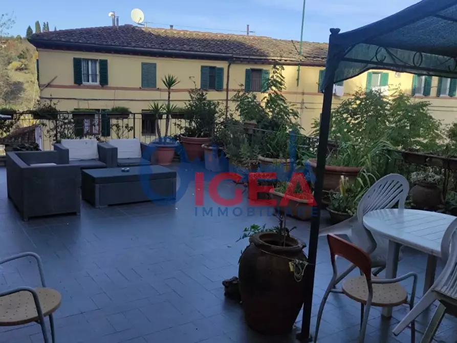 Immagine 6 di Appartamento in vendita  a Siena