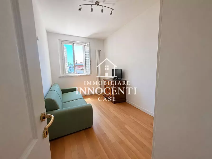 Immagine 7 di Appartamento in vendita  a Massa