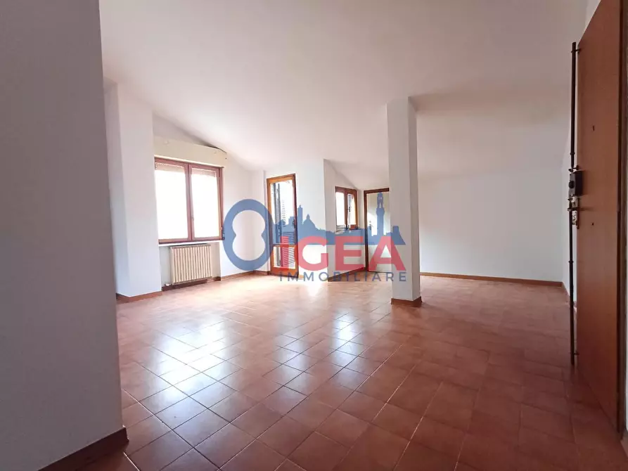 Immagine 3 di Appartamento in vendita  a Siena