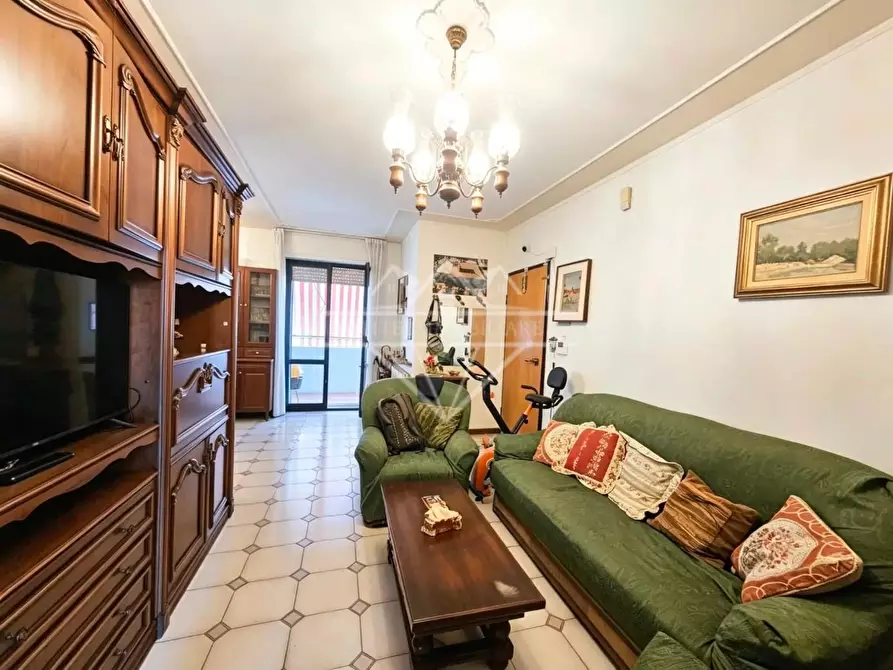Immagine 4 di Appartamento in vendita  a Carrara