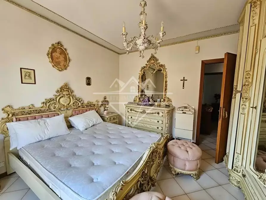 Immagine 8 di Appartamento in vendita  a Carrara