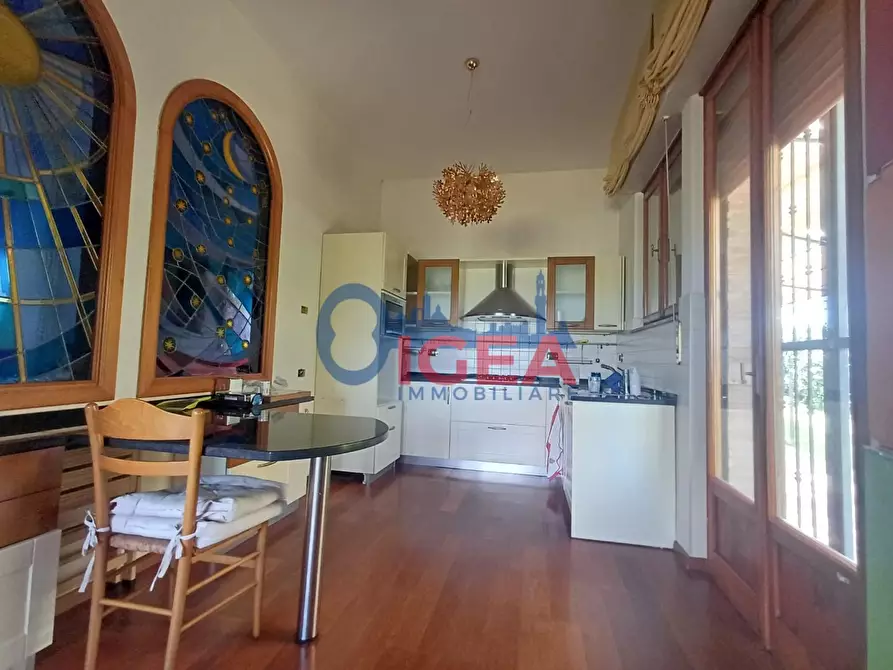 Immagine 4 di Casa trifamiliare in vendita  a Monteriggioni