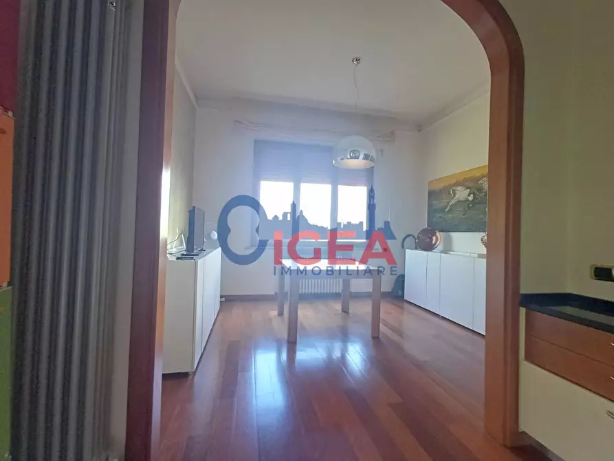 Immagine 10 di Casa trifamiliare in vendita  a Monteriggioni