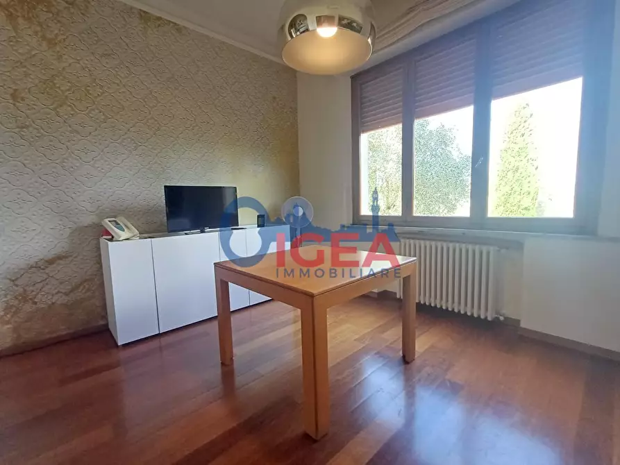 Immagine 6 di Casa trifamiliare in vendita  a Monteriggioni