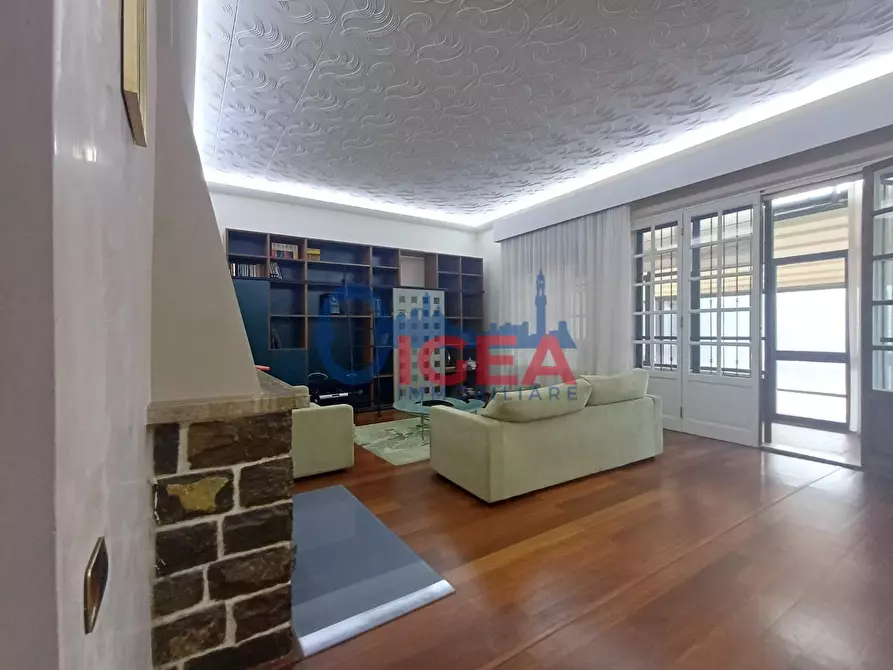 Immagine 20 di Casa trifamiliare in vendita  a Monteriggioni