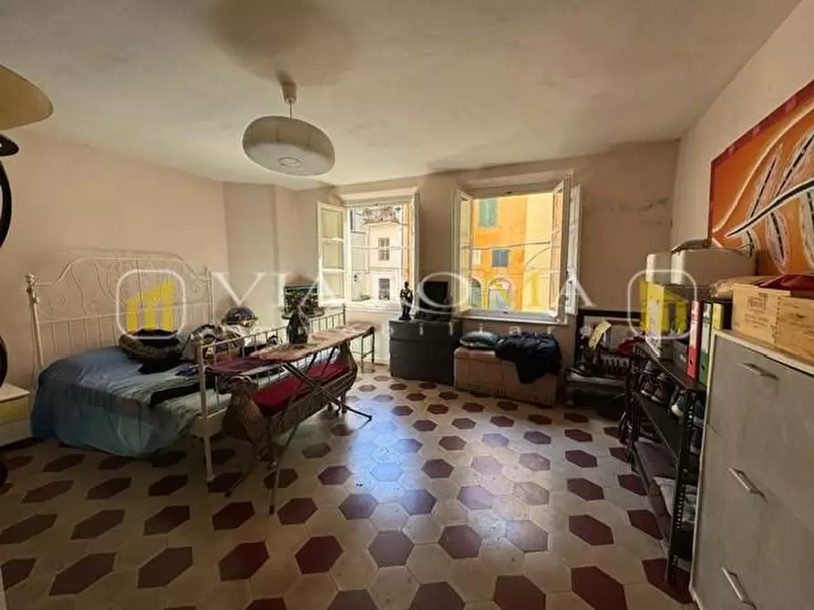 Immagine 1 di Appartamento in vendita  a Lucca