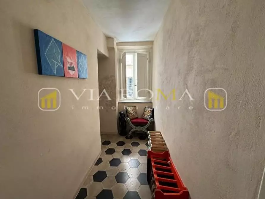 Immagine 6 di Appartamento in vendita  a Lucca