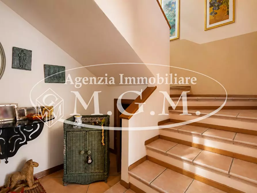 Immagine 11 di Villetta a schiera in vendita  a Cascina