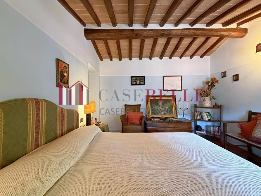 Immagine 26 di Rustico / casale in vendita  a Camaiore