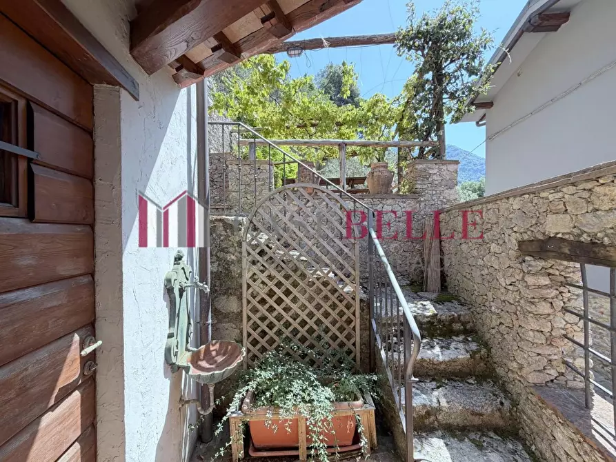 Immagine 44 di Rustico / casale in vendita  a Camaiore