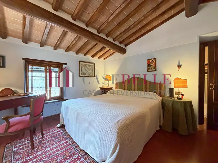 Immagine 28 di Rustico / casale in vendita  a Camaiore