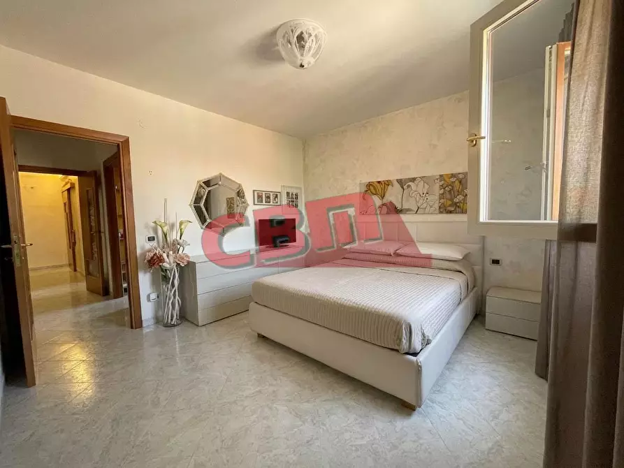 Immagine 25 di Appartamento in vendita  a Livorno