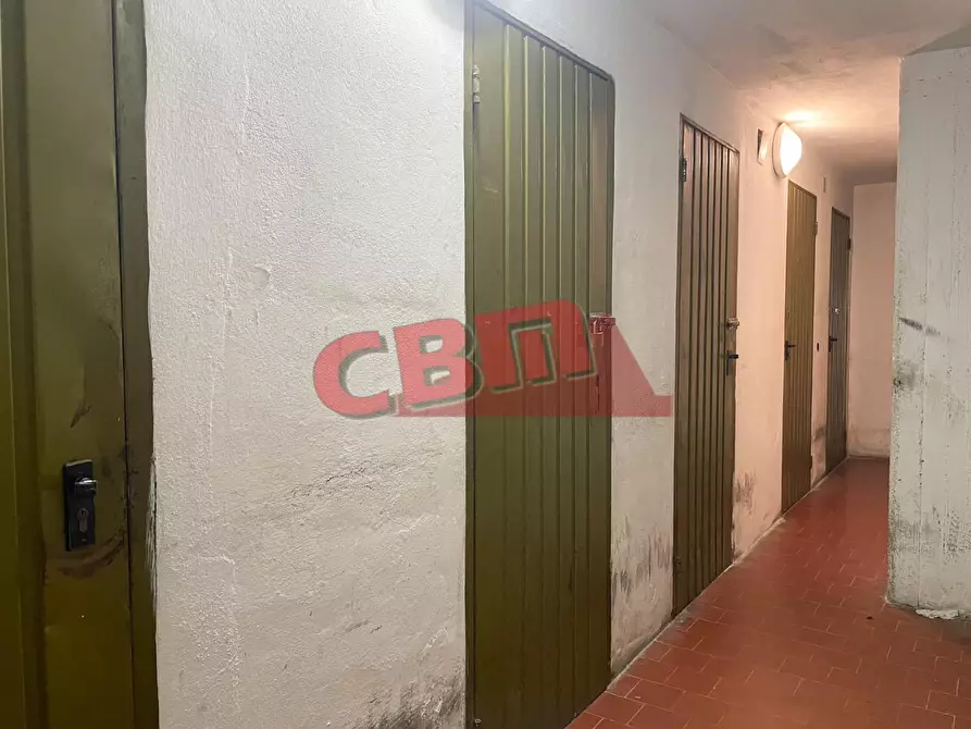 Immagine 47 di Appartamento in vendita  a Livorno