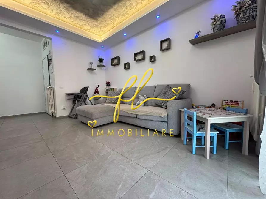 Immagine 2 di Appartamento in vendita  a Livorno