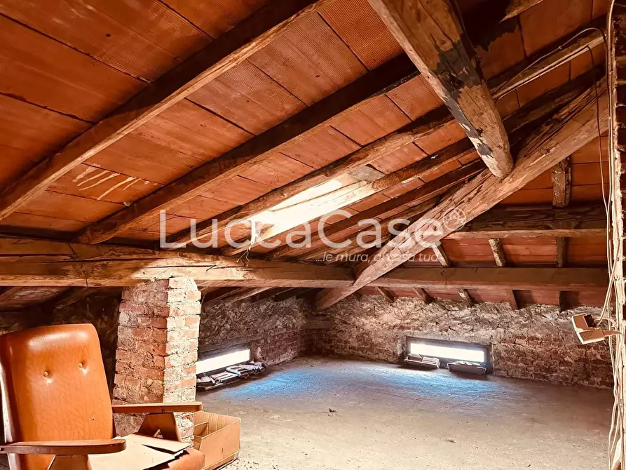 Immagine 22 di Casa indipendente in vendita  a Barga