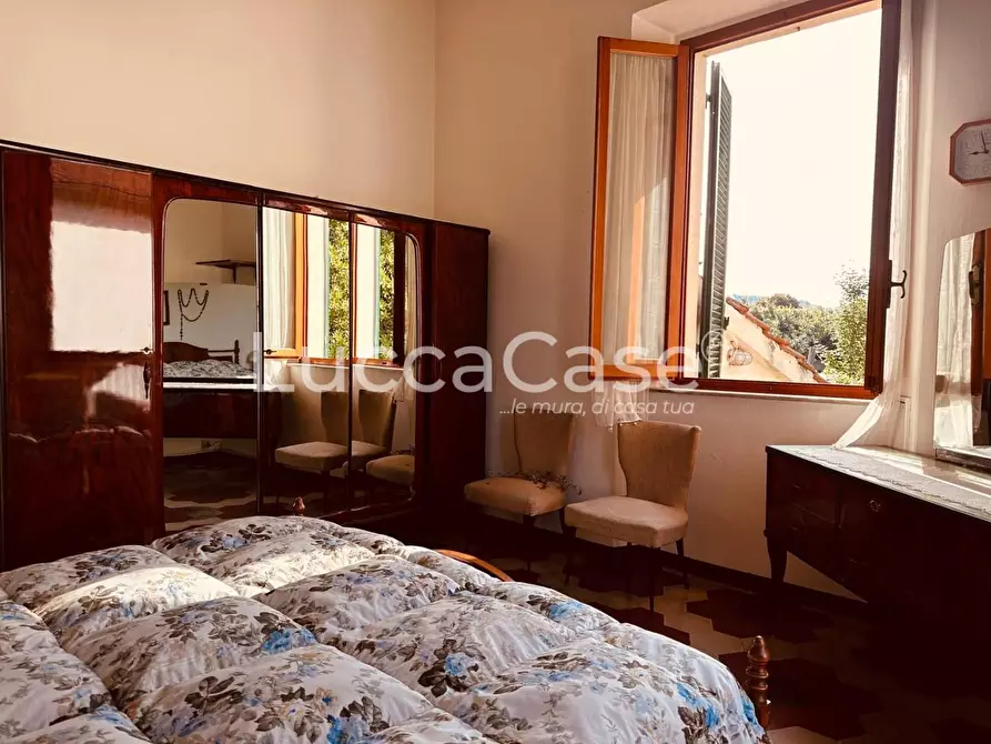 Immagine 11 di Casa indipendente in vendita  a Barga