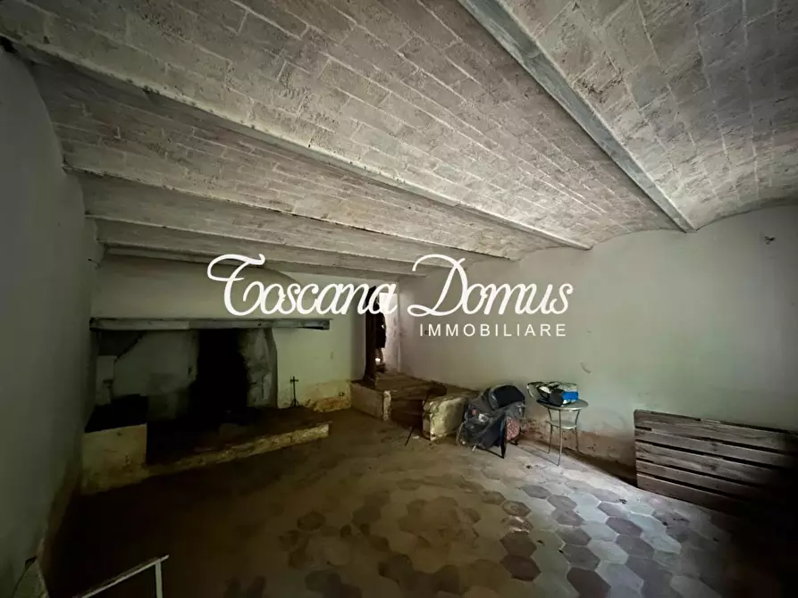 Immagine 13 di Casa colonica in vendita  a Sovicille