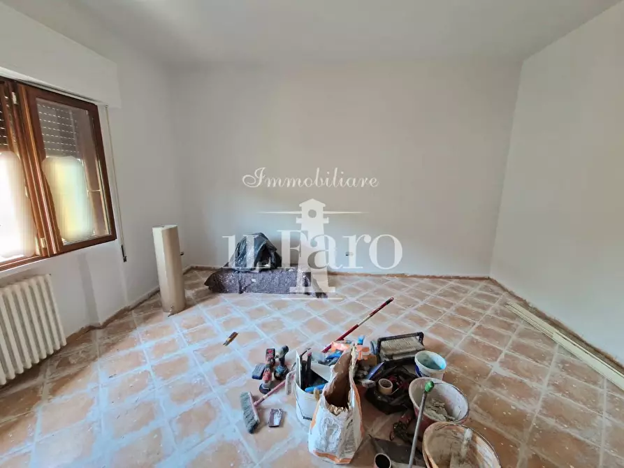 Immagine 4 di Appartamento in vendita  a Campi Bisenzio