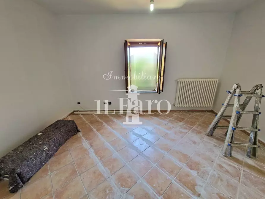 Immagine 7 di Appartamento in vendita  a Campi Bisenzio