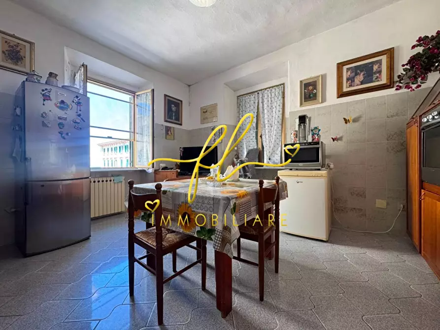 Immagine 6 di Appartamento in vendita  a Livorno