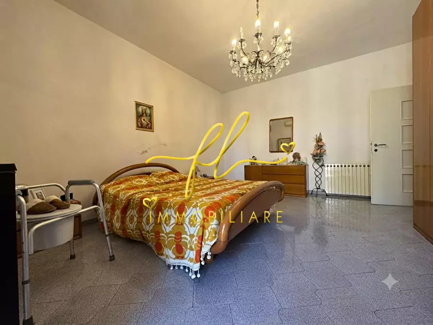 Immagine 11 di Appartamento in vendita  a Livorno