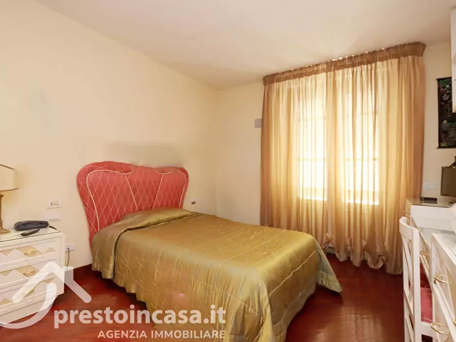 Immagine 20 di Villa in vendita  a Fucecchio