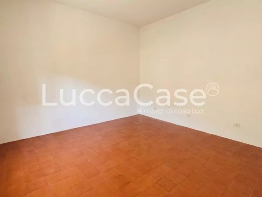 Immagine 33 di Appartamento in vendita  a Pescaglia