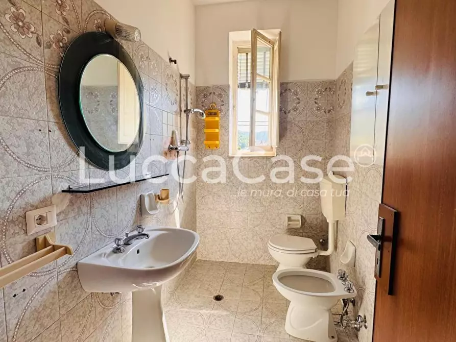 Immagine 23 di Appartamento in vendita  a Pescaglia